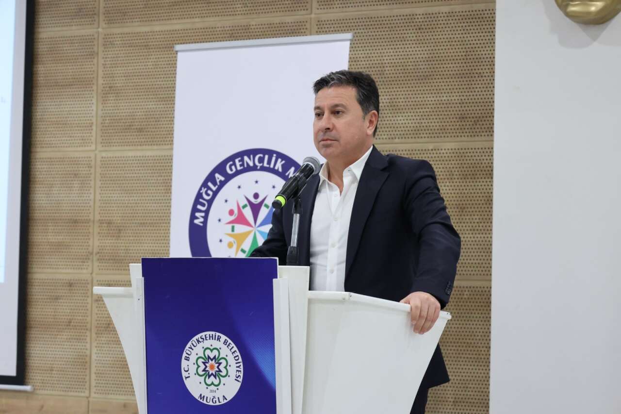 Başkan Aras: “Gençlerden Gelen Her Fikri Desteklemeye Hazırız” 4